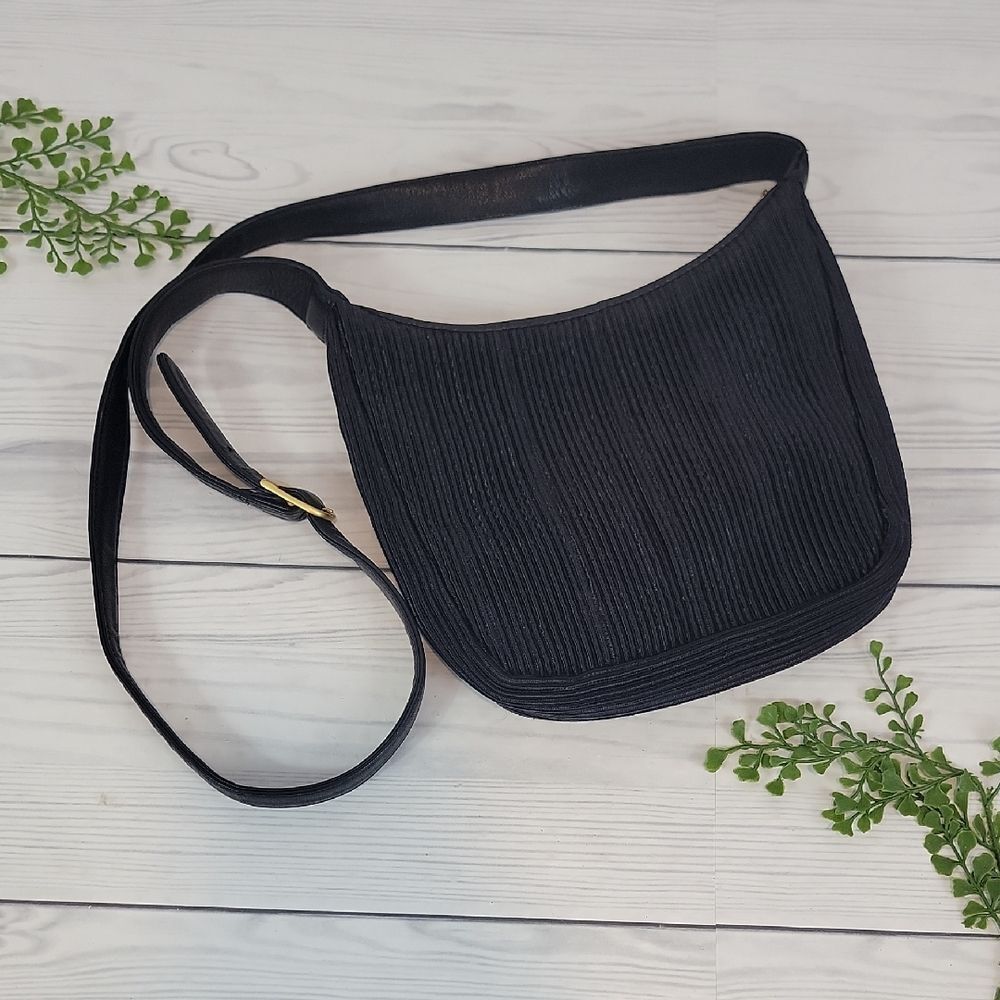 Nordstrom Shoulder Bag Ribbed Textured Black Crescent Shaped Small
